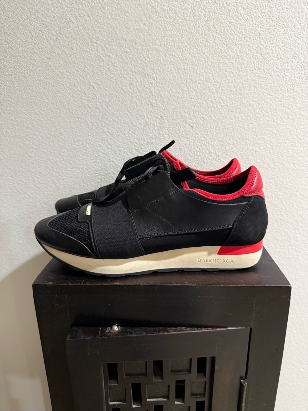 Balenciaga Black & Red Low-Top Runner Sneakers